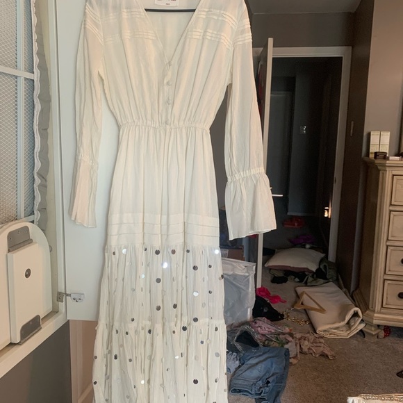 Dresses & Skirts - long brand new dress never worn